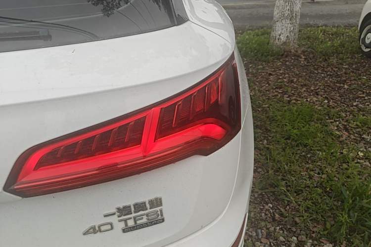 Used Audi Q5L 2020 40 TFSI Prestige Fashion Edition Right Rear Taillight