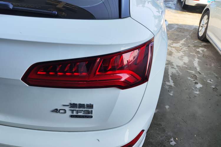 Used Audi Q5L 2020 Updated 40 TFSI Prestige Fashion Edition Right Rear Taillight