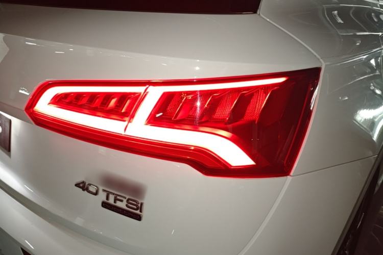 Used Audi Q5L 2020 Updated 40 TFSI Prestige Fashion Edition Right Rear Taillight