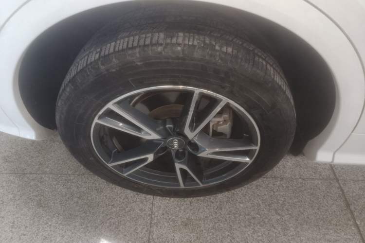Used Audi Q5L 2020 45 TFSI Prestige Fashion Model Right Rear Wheel Hub