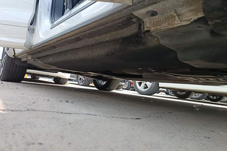 Used Audi Q5L 2020 45 TFSI Prestige Fashion Model Right Side Sill