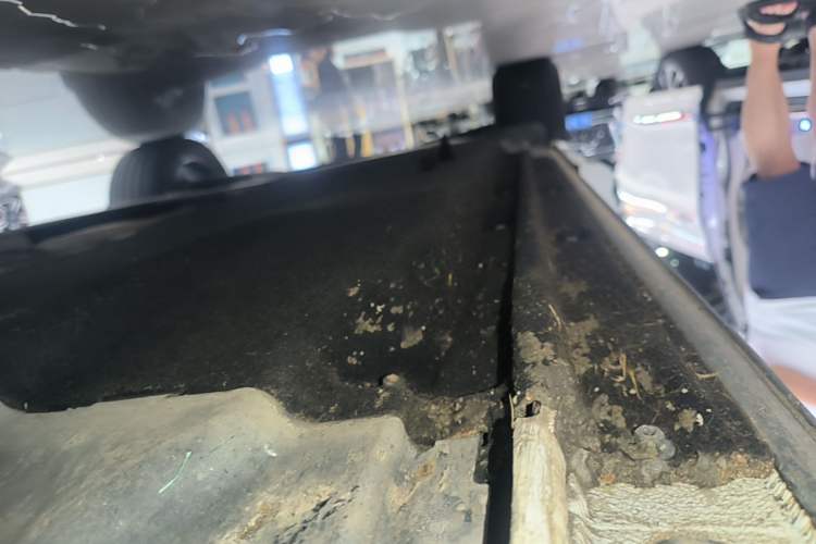 Used Audi Q5L 2020 Updated 40 TFSI Prestige Fashion Edition Right Side Sill