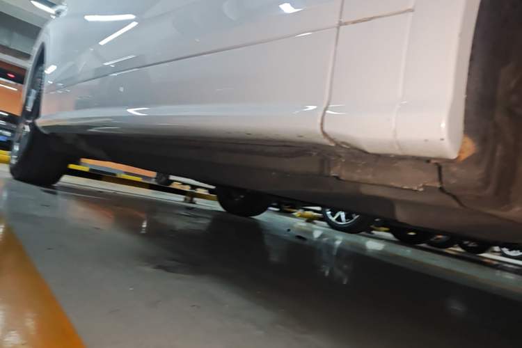 Used Audi Q5L 2020 Updated 40 TFSI Prestige Fashion Edition Right Side Sill