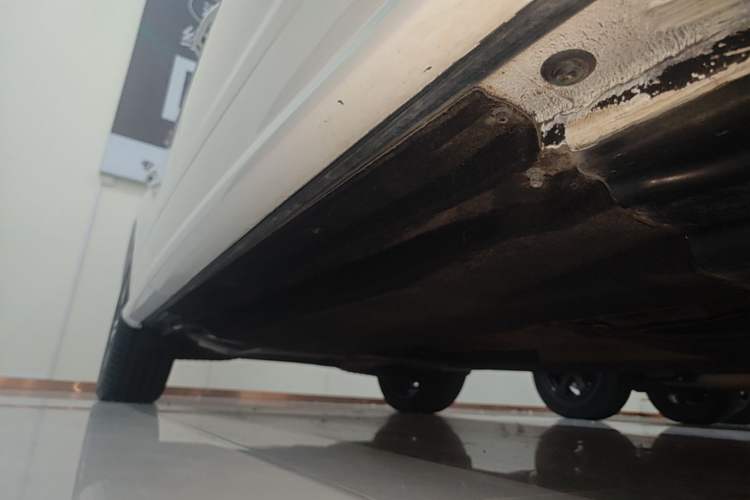 Used Audi Q5L 2020 Updated 40 TFSI Prestige Fashion Edition Right Side Sill