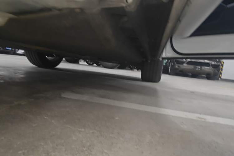 Used Audi Q5L 2020 40 TFSI Prestige Edition Right Side Sill