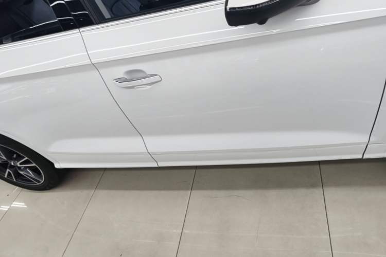 Used Audi Q5L 2020 Updated 40 TFSI Prestige Fashion Edition Right Side Sill