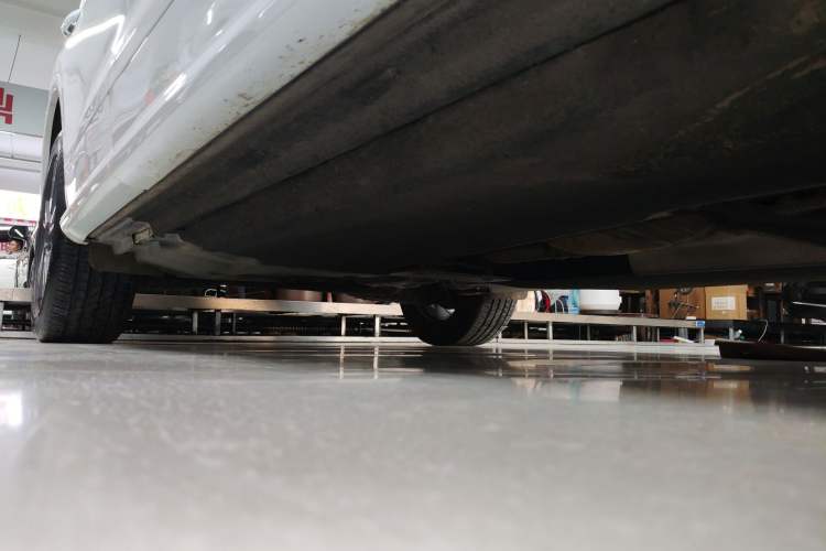 Used Audi Q5L 2020 Updated 40 TFSI Prestige Fashion Edition Right Side Sill
