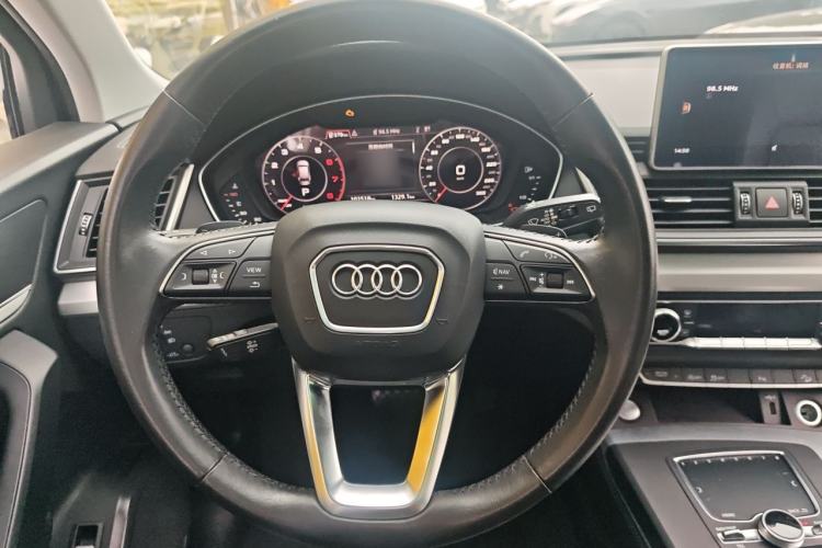Used Audi Q5L 2020 40 TFSI Prestige Fashion Edition Steering Wheel