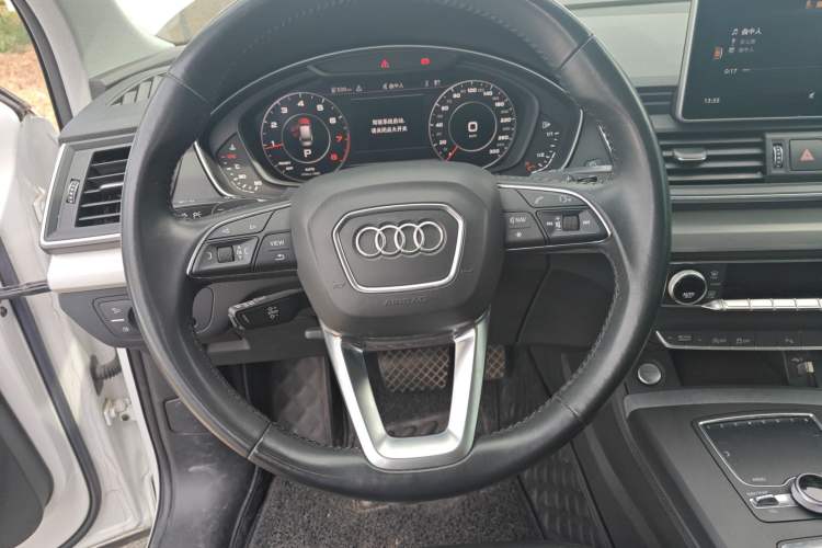 Used Audi Q5L 2020 40 TFSI Prestige Fashion Edition Steering Wheel