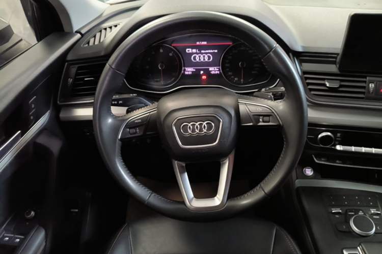 Used Audi Q5L 2020 Revised 40 TFSI Prestige Edition Steering Wheel