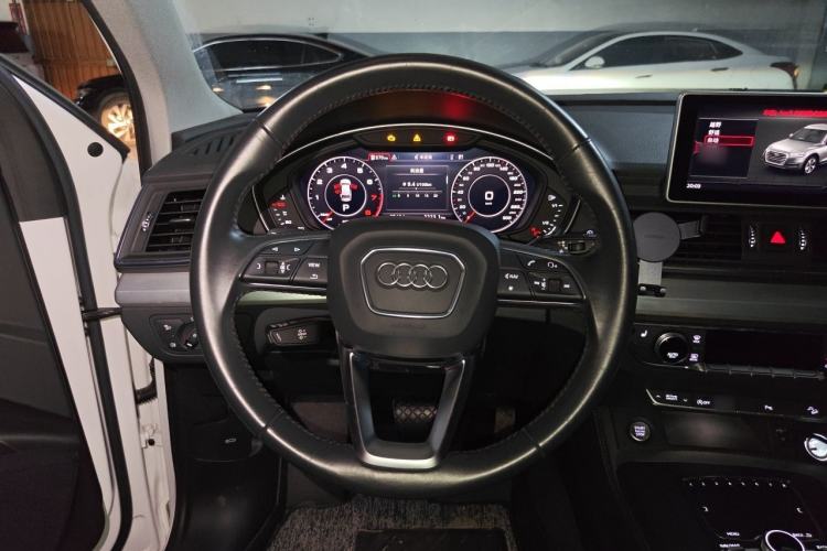Used Audi Q5L 2020 40 TFSI Prestige Fashion Edition Steering Wheel