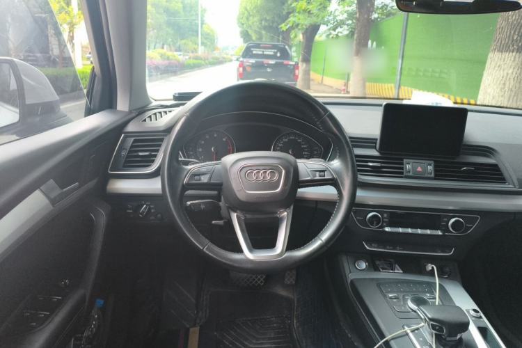 Used Audi Q5L 2020 Revised 40 TFSI Prestige Edition Steering Wheel