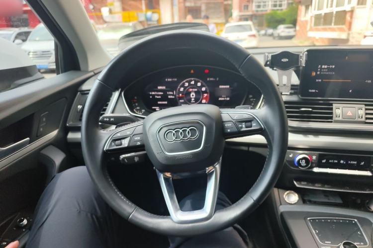 Used Audi Q5L 2020 40 TFSI Prestige Fashion Edition Steering Wheel