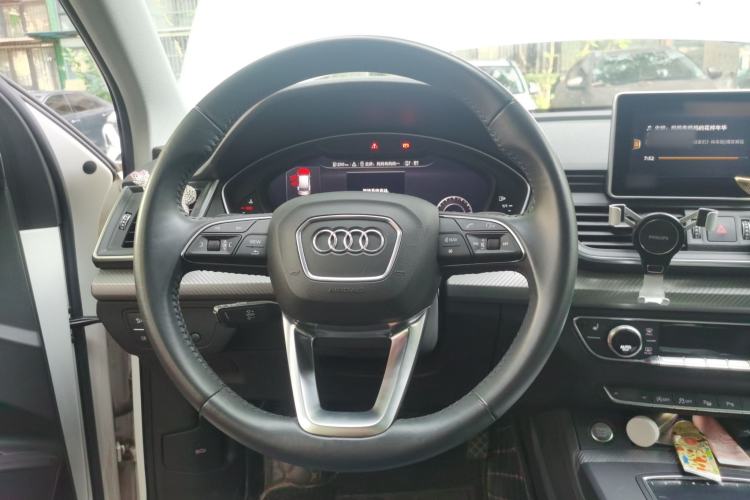 Used Audi Q5L  Steering Wheel