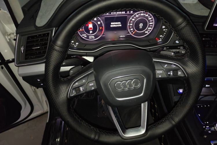 Used Audi Q5L 2020 40 TFSI Prestige Fashion Edition Steering Wheel