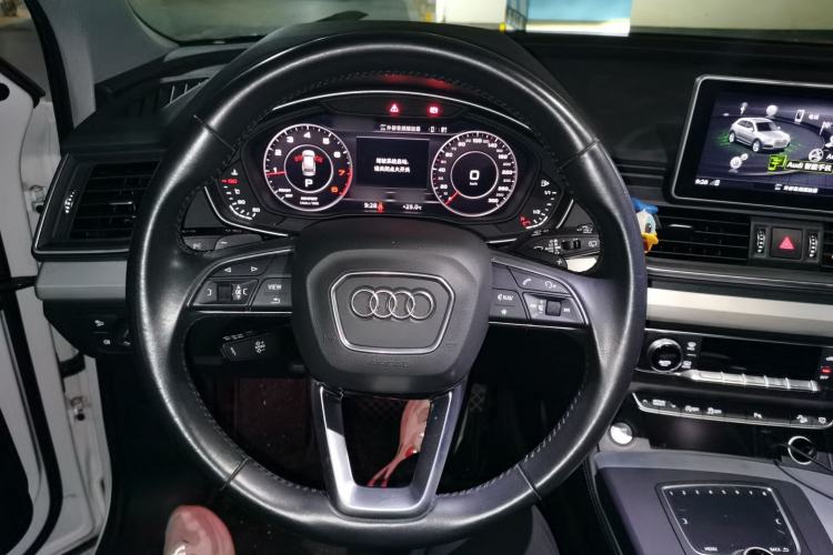 Used Audi Q5L 2020 40 TFSI Prestige Fashion Edition Steering Wheel