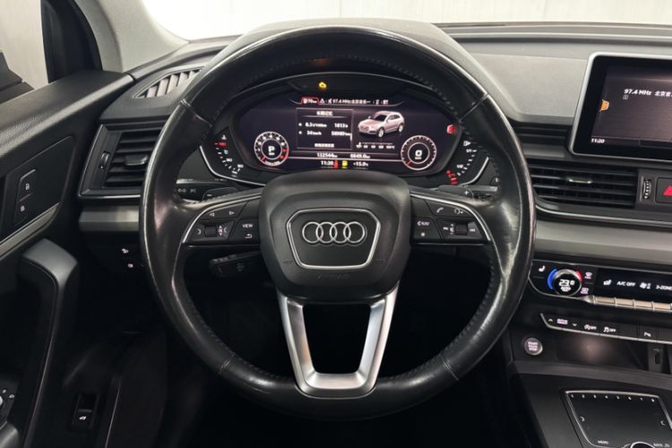 Used Audi Q5L 2020 40 TFSI Prestige Fashion Edition Steering Wheel