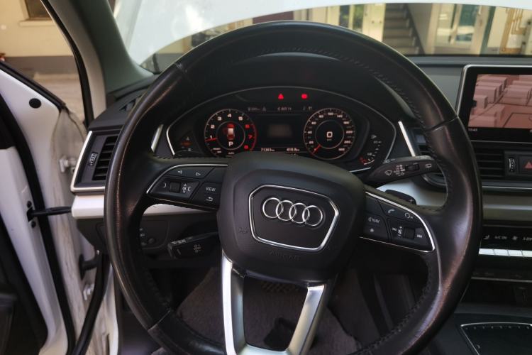 Used Audi Q5L 2020 40 TFSI Prestige Fashion Edition Steering Wheel