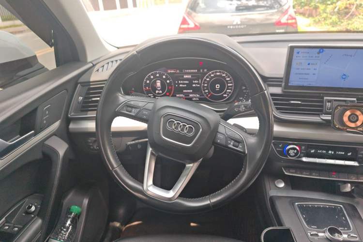 Used Audi Q5L 2020 40 TFSI Prestige Edition Steering Wheel