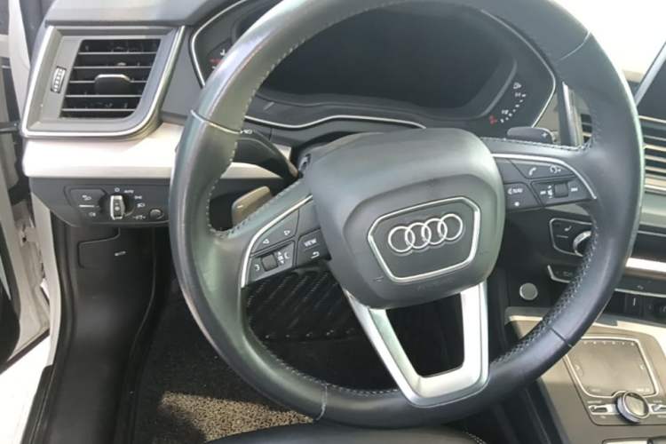 Used Audi Q5L 2020 40 TFSI Prestige Fashion Edition Steering Wheel