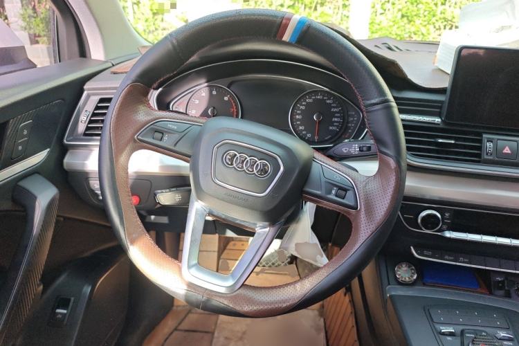 Used Audi Q5L 2020 40 TFSI Prestige Edition Steering Wheel