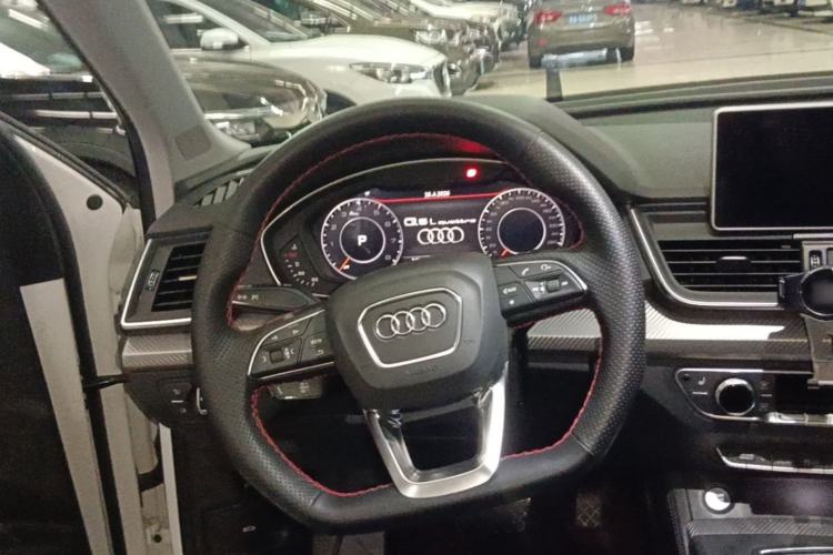 Used Audi Q5L 2020 45 TFSI Prestige Sport Edition Steering Wheel