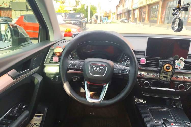Used Audi Q5L 2020 40 TFSI Prestige Fashion Edition Steering Wheel