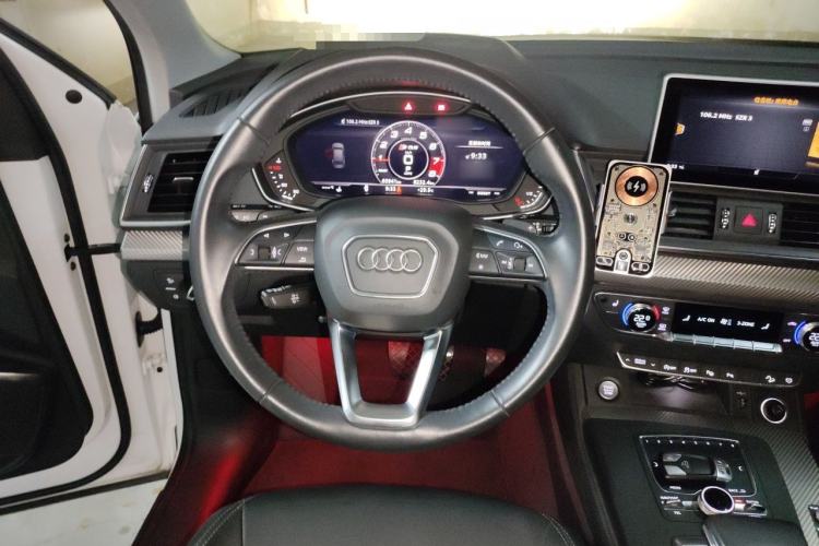 Used Audi Q5L 2020 45 TFSI Prestige Fashion Model Steering Wheel
