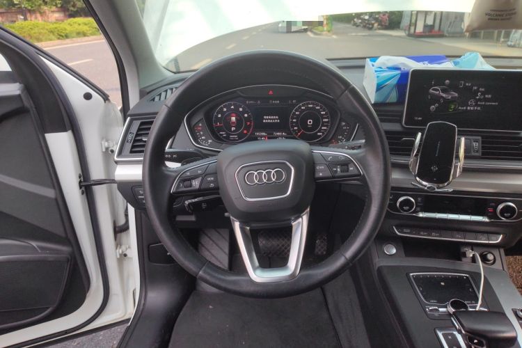 Used Audi Q5L 2020 40 TFSI Prestige Edition Steering Wheel