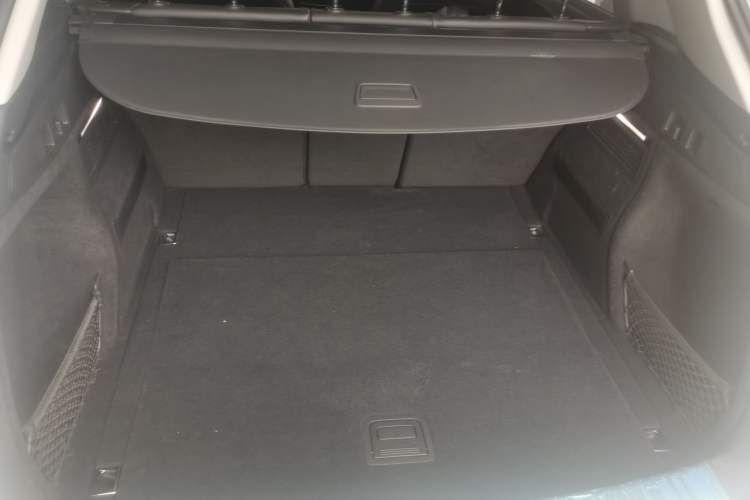 Used Audi Q5L 2020 45 TFSI Prestige Fashion Model Trunk