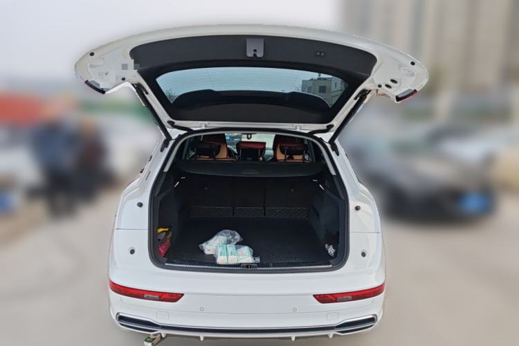 Used Audi Q5L 2020 45 TFSI Prestige Fashion Model Trunk