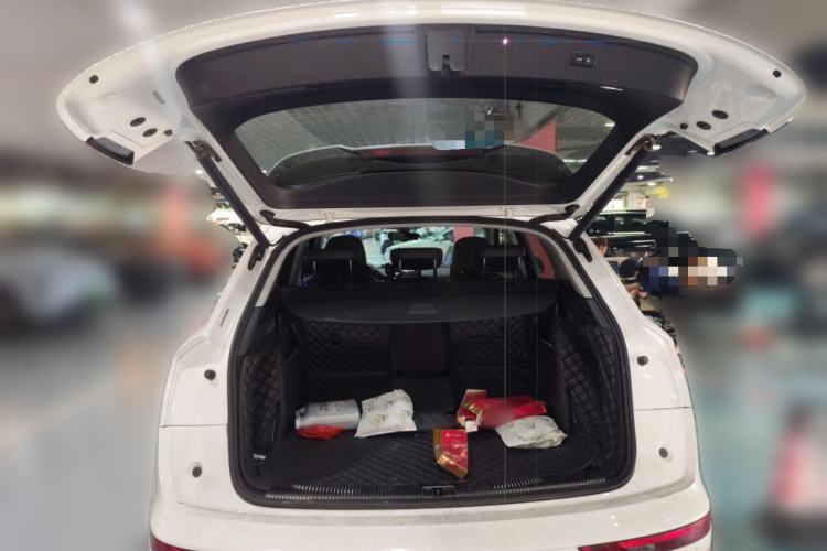 Used Audi Q5L 2020 45 TFSI Prestige Fashion Model Trunk