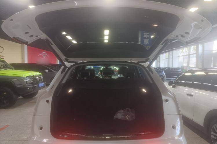 Used Audi Q5L 2020 45 TFSI Prestige Fashion Model Trunk