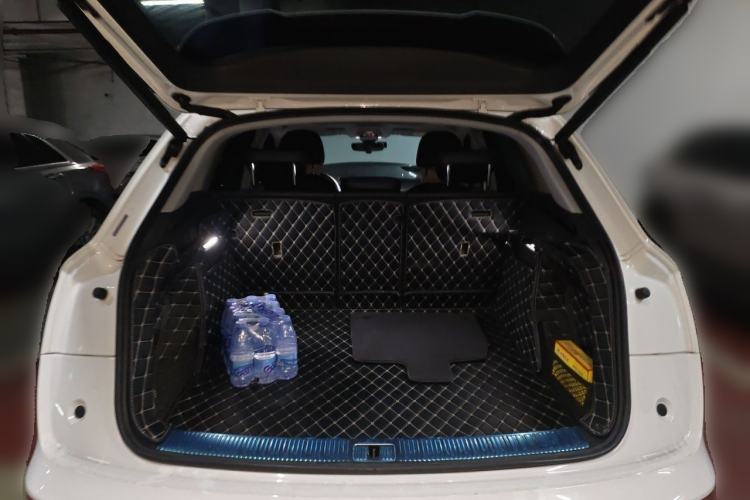 Used Audi Q5L 2020 Updated 40 TFSI Prestige Fashion Edition Trunk