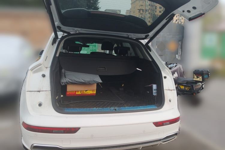 Used Audi Q5L 2020 Updated 40 TFSI Prestige Fashion Edition Trunk