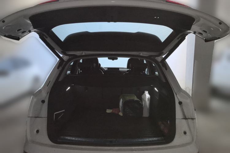 Used Audi Q5L 2020 Updated 40 TFSI Prestige Fashion Edition Trunk