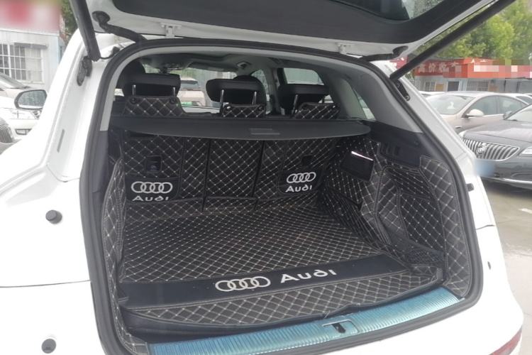 Used Audi Q5L 2020 Updated 40 TFSI Prestige Fashion Edition Trunk
