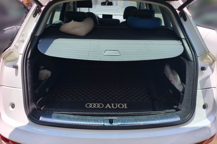 Used Audi Q5L 2020 Updated 40 TFSI Prestige Fashion Edition Trunk