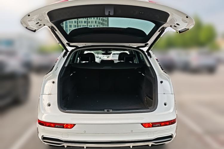 Used Audi Q5L 2020 45 TFSI Prestige Fashion Model Trunk