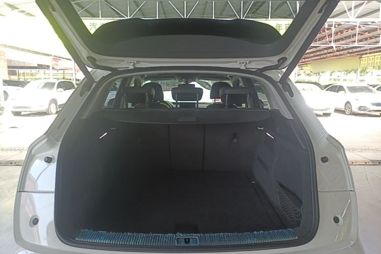 Used Audi Q5L 2020 Updated 40 TFSI Prestige Fashion Edition Trunk