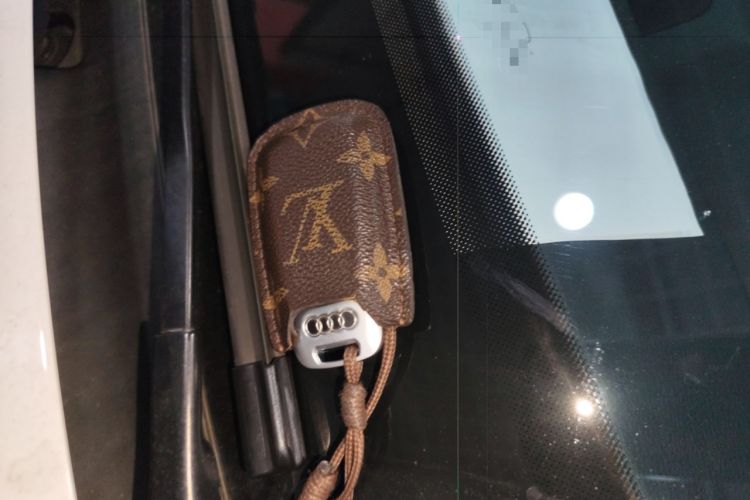 Used Audi Q5L 2020 45 TFSI Prestige Fashion Model Vehicle Key