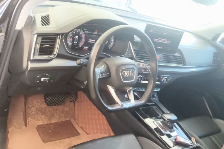 Used Audi Q5L 2021 40 TFSI Luxury Dynamic Edition Center Console