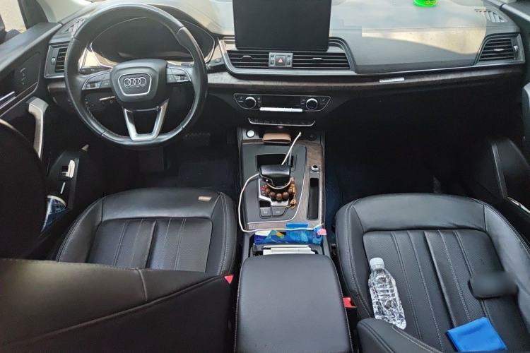 Used Audi Q5L 2021 40 TFSI Luxury Prestige Edition Center Console