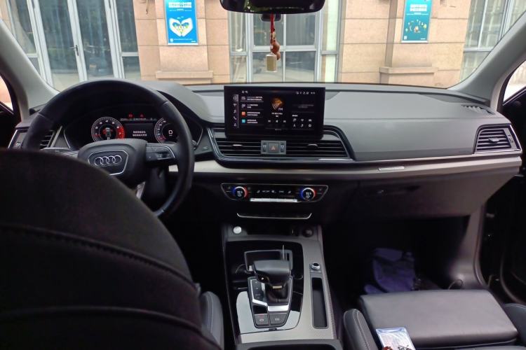 Used Audi Q5L 2021 40 TFSI Luxury Dynamic Edition Center Console