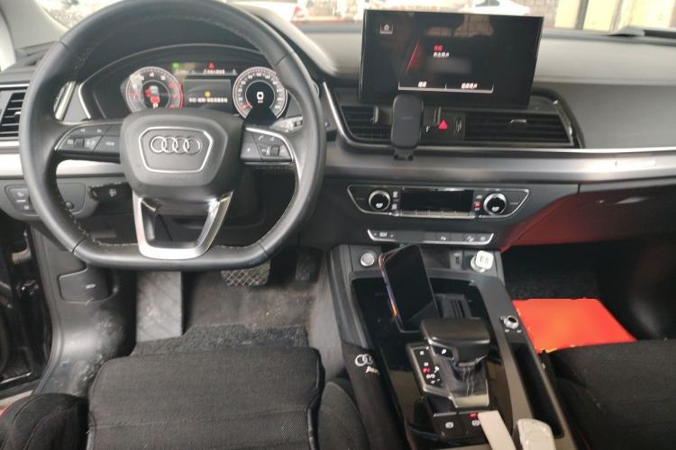 Used Audi Q5L 2021 40 TFSI Luxury Dynamic Edition Center Console