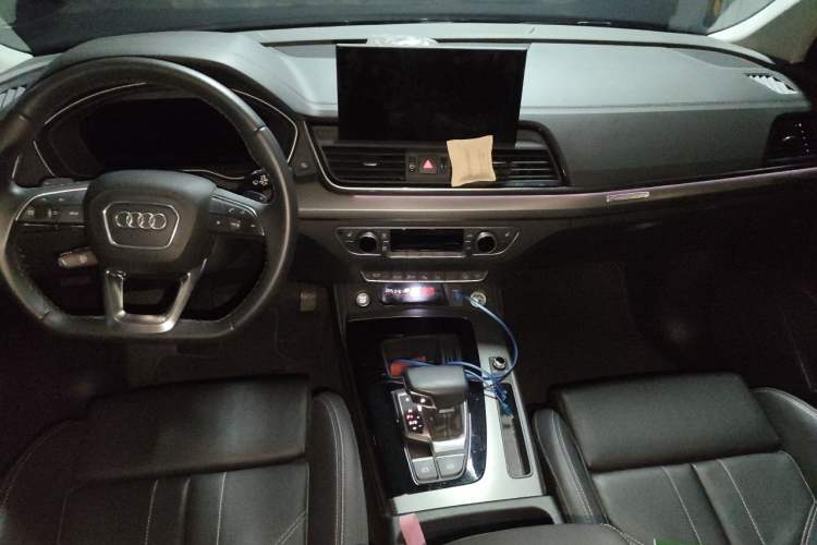Used Audi Q5L 2021 40 TFSI Fashion Dynamic Model Center Console