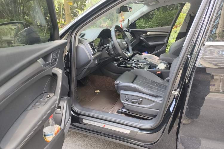 Used Audi Q5L 2021 45 TFSI Luxury Dynamic Edition Driver Seat