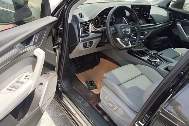 Used Audi Q5L 2021 40 TFSI Luxury Dynamic Edition Driver Seat