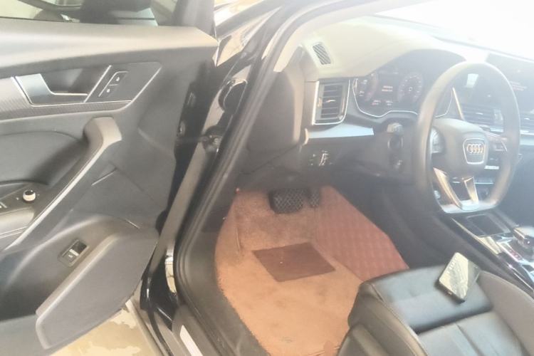 Used Audi Q5L 2021 40 TFSI Luxury Dynamic Edition Driver Seat