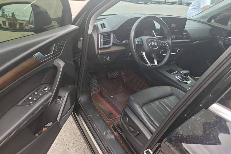 Used Audi Q5L 2021 45 TFSI Luxury Prestige Edition Driver Seat
